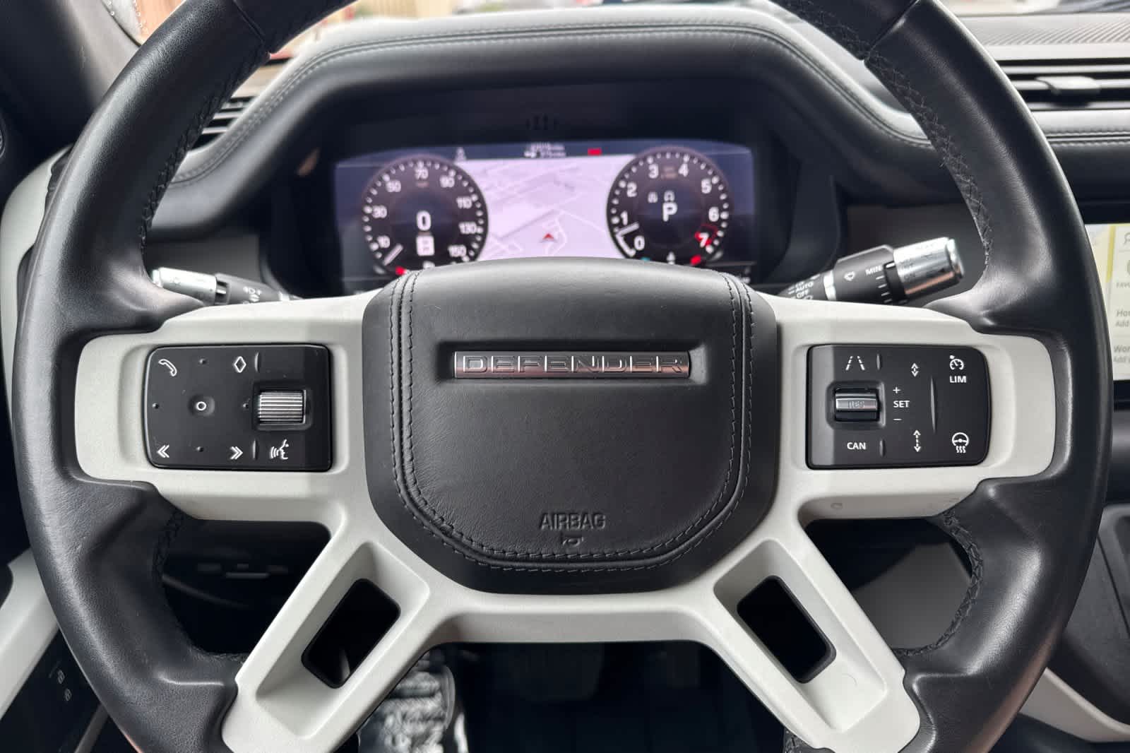 Thumbnail: 2020 Land Rover Defender - 26