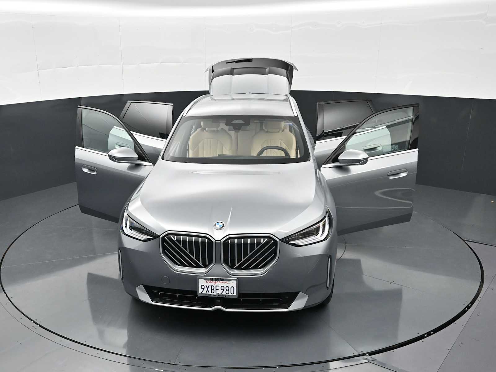 2026 BMW X3 30 - Photo 33