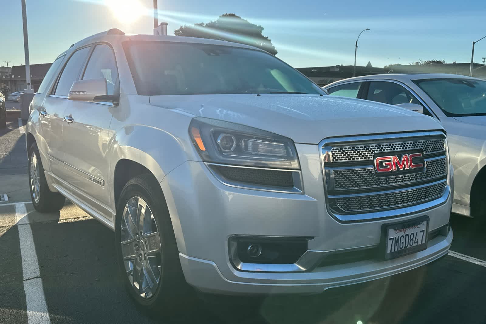 Thumbnail: 2015 GMC Acadia - 3