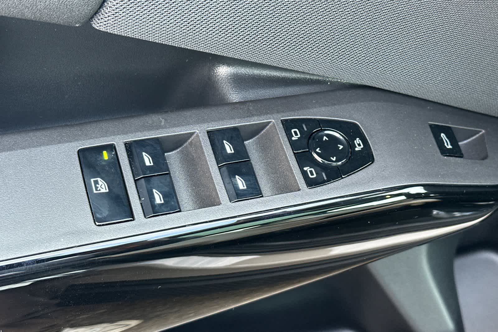 Thumbnail: 2026 BMW X3 - 14