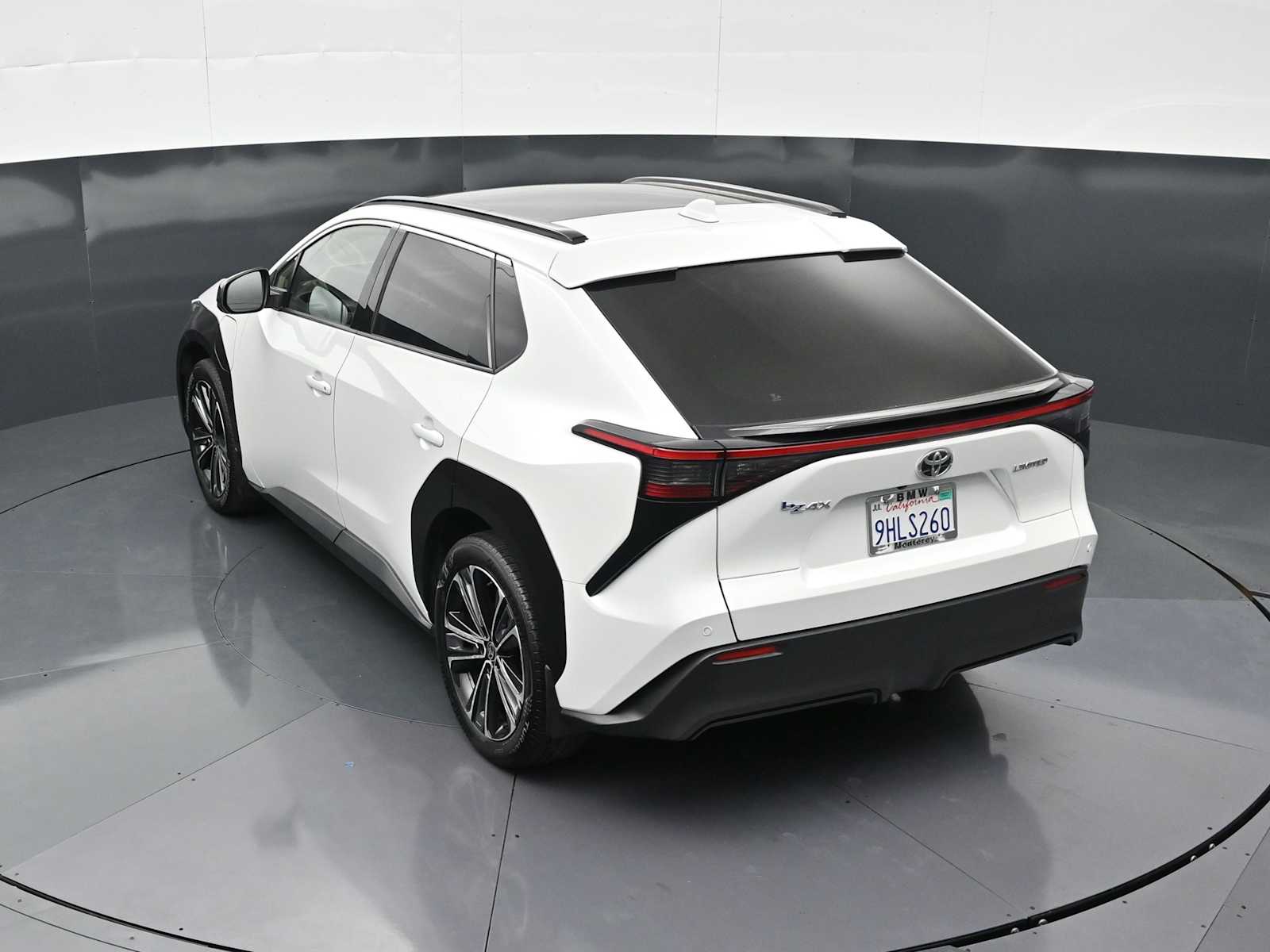 2023 Toyota bZ4X Limited - Photo 26