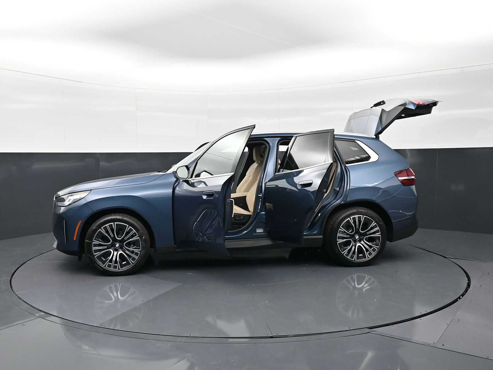 Thumbnail: 2026 BMW X3 - 36