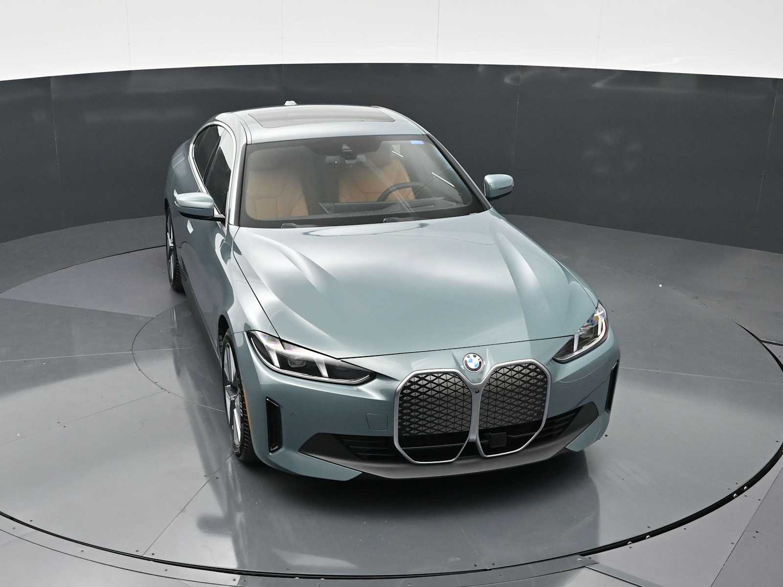 Thumbnail: 2026 BMW i4 - 10