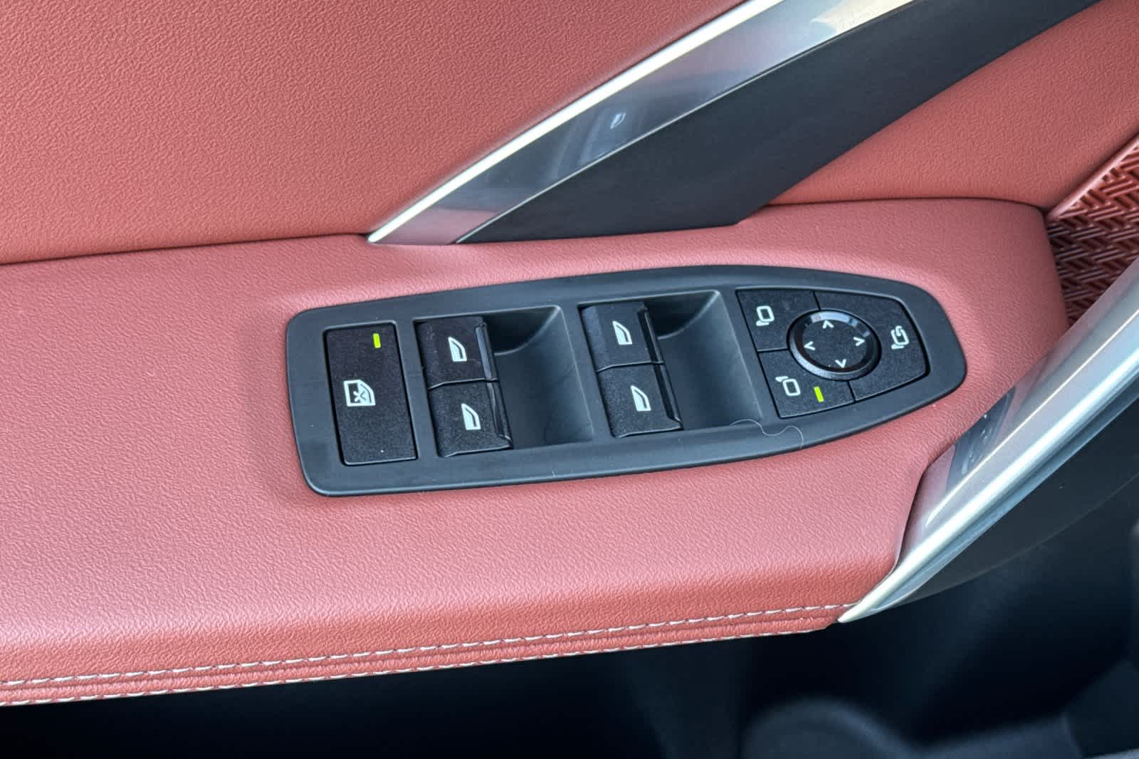 Thumbnail: 2026 BMW X1 - 14