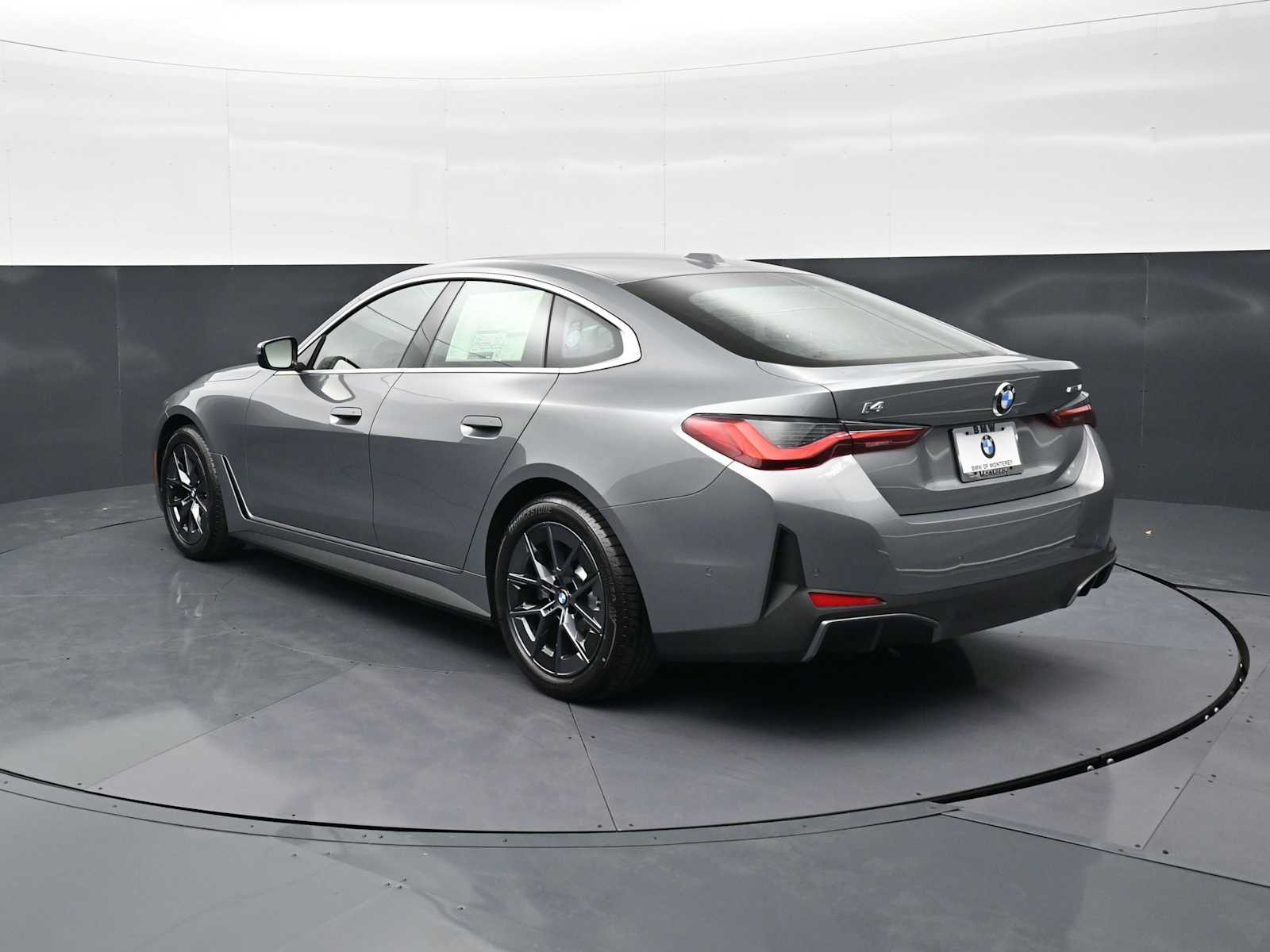 Thumbnail: 2026 BMW i4 - 7