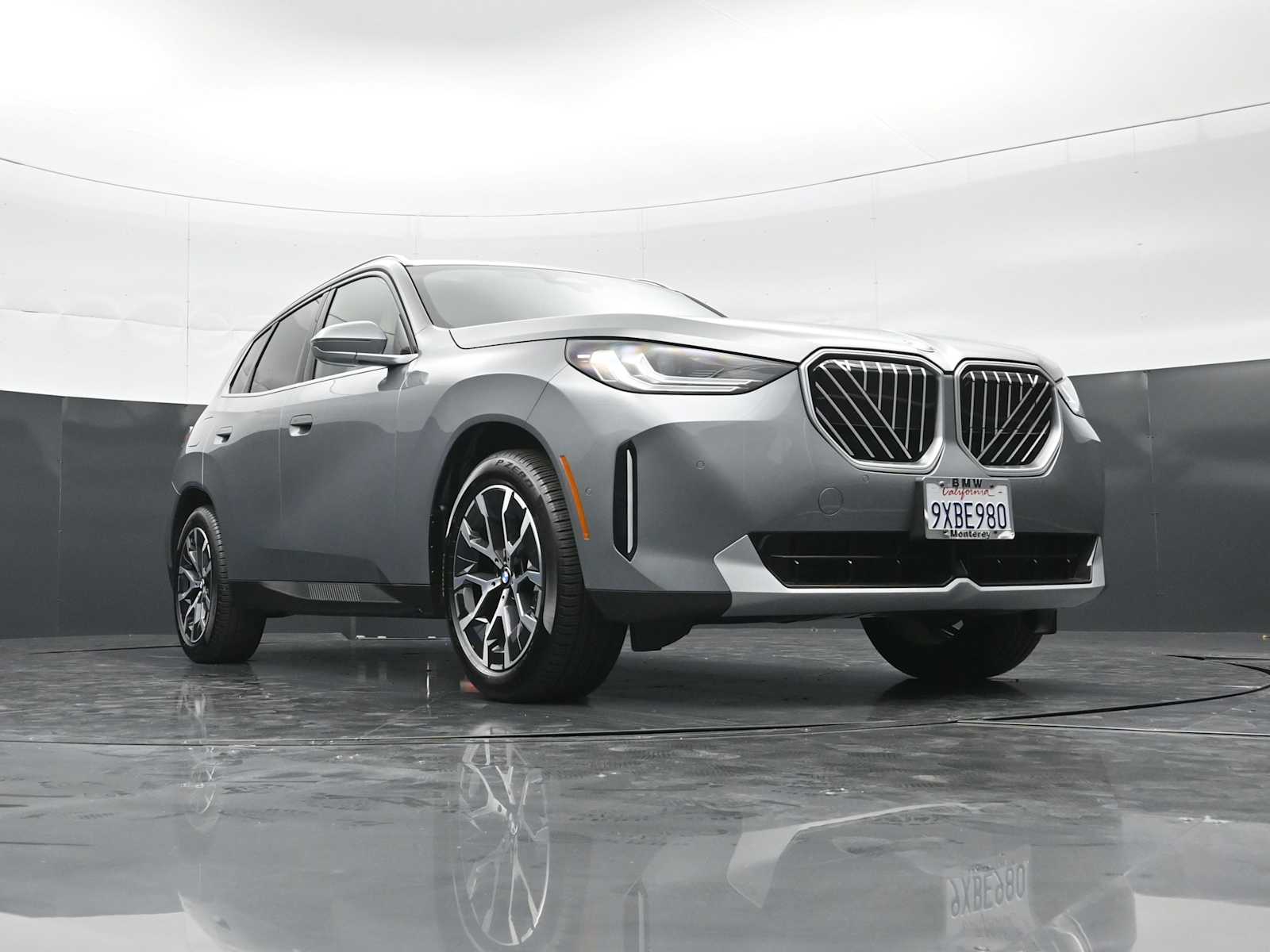 2026 BMW X3 30 - Photo 27