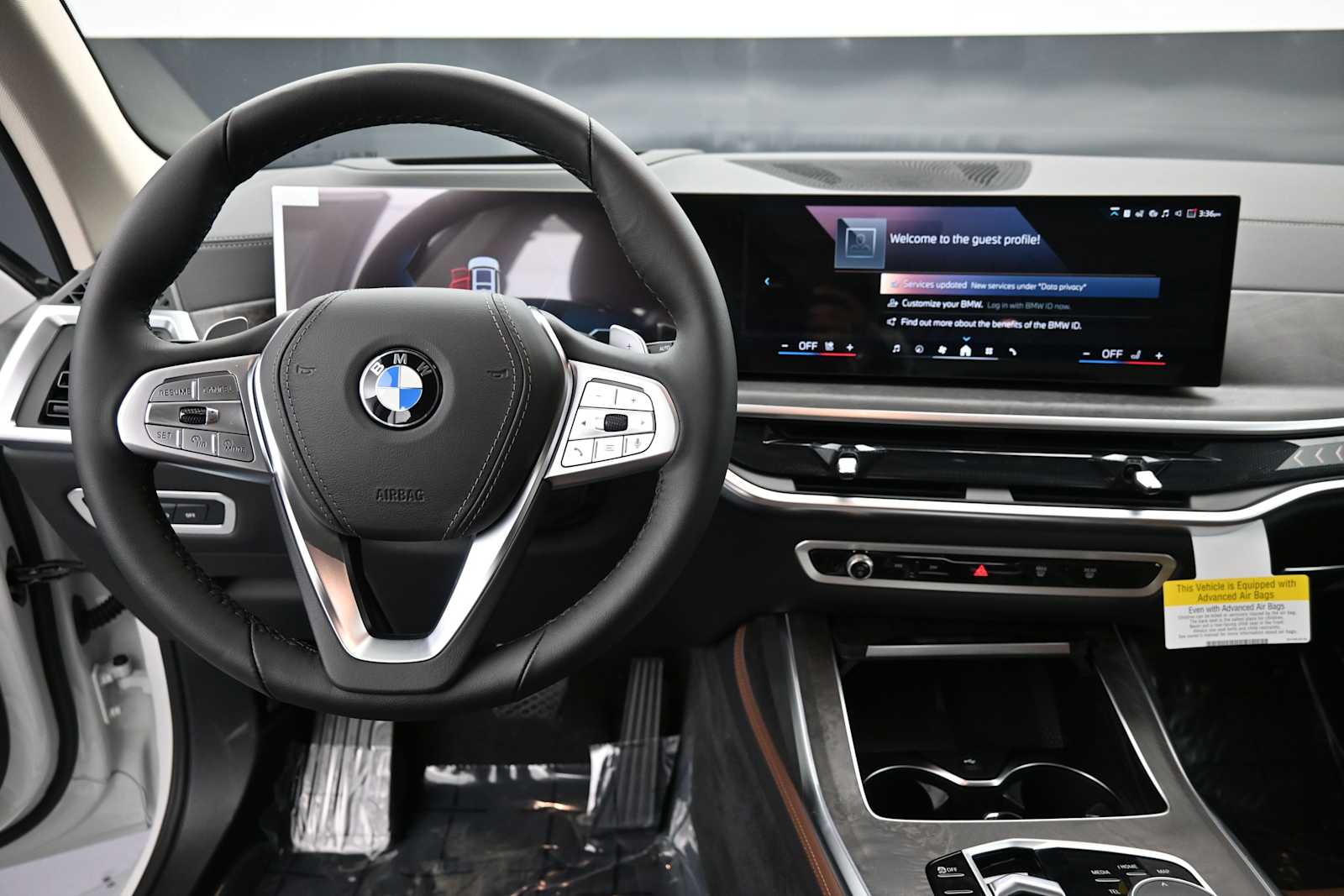Thumbnail: 2027 BMW X7 - 15