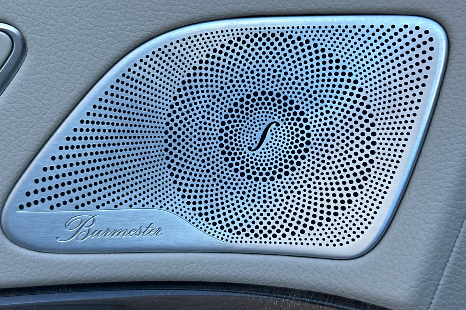 Thumbnail: 2018 Mercedes-Benz S-Class - 19