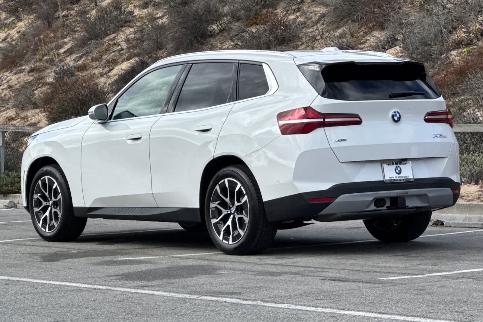 Thumbnail: 2026 BMW X3 - 6