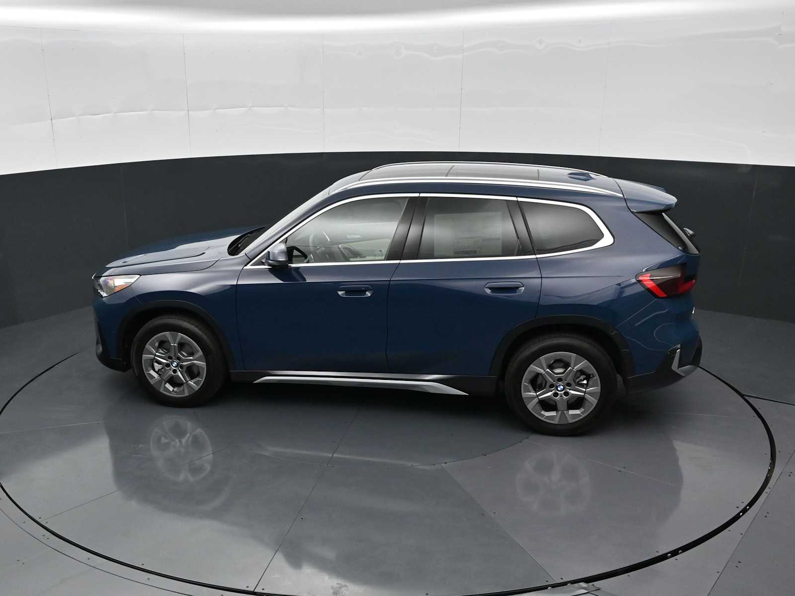 Thumbnail: 2026 BMW X1 - 24