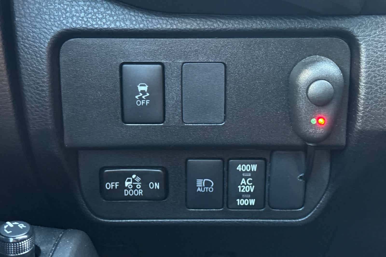 Thumbnail: 2023 Toyota Tacoma - 26