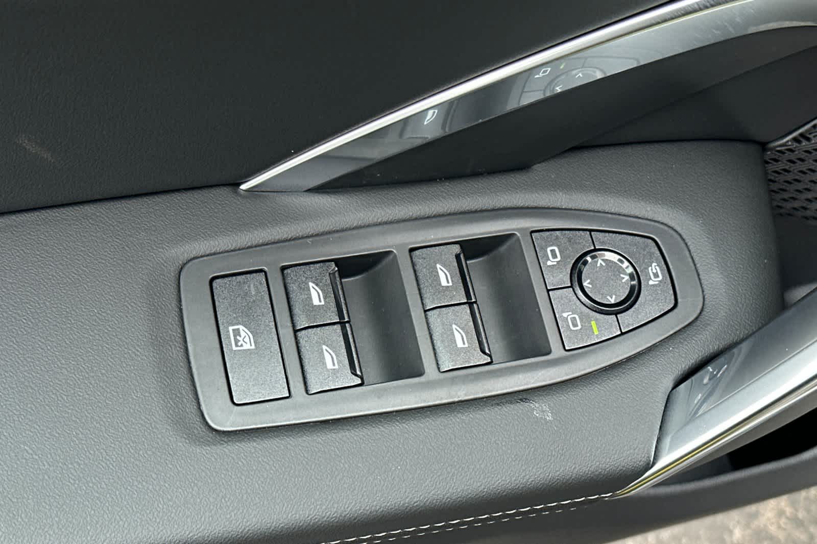 Thumbnail: 2026 BMW X1 - 14