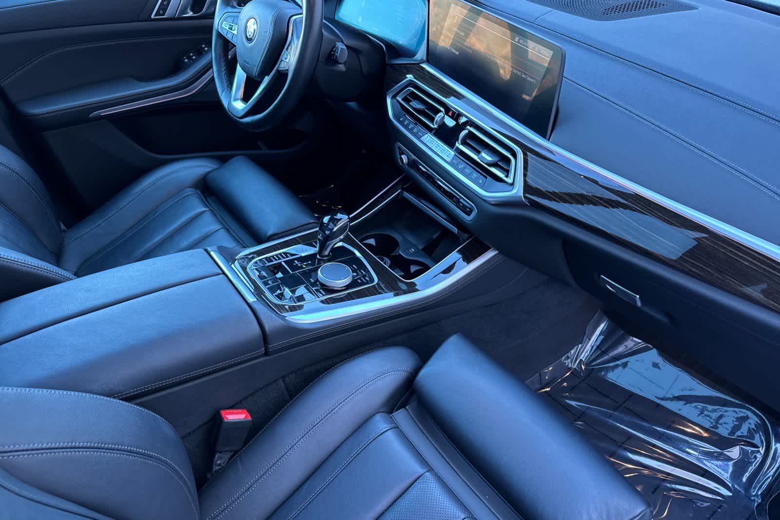 Thumbnail: 2021 BMW X5 - 17