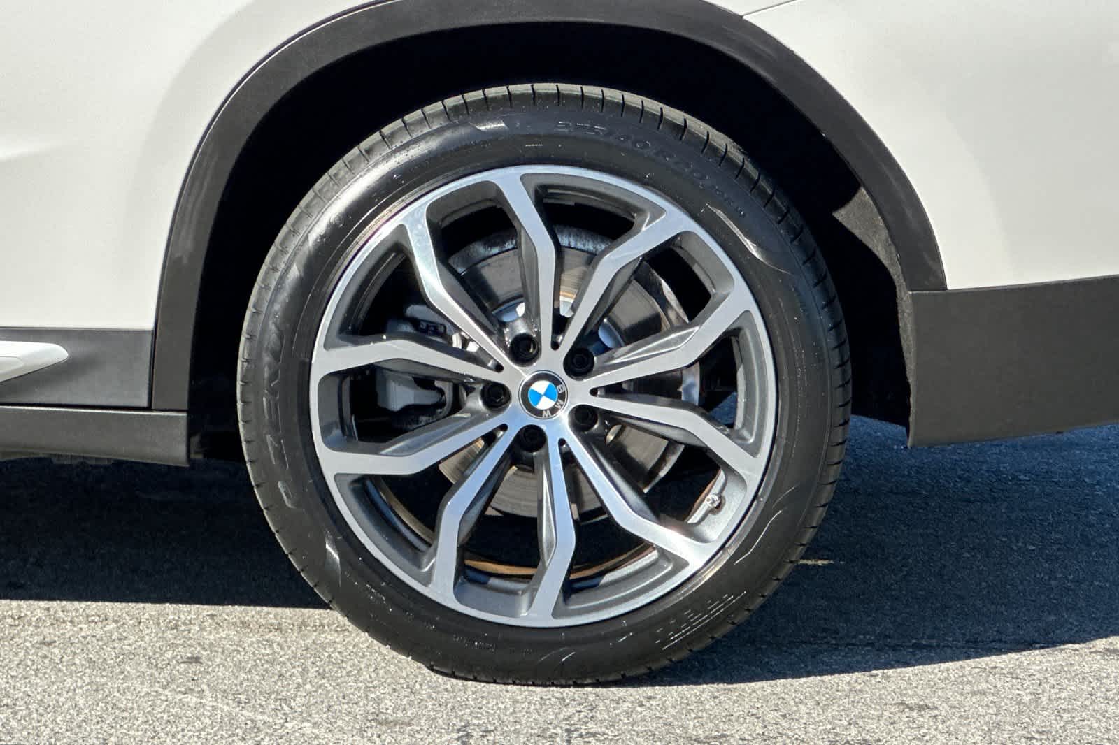 Thumbnail: 2023 BMW X4 - 33