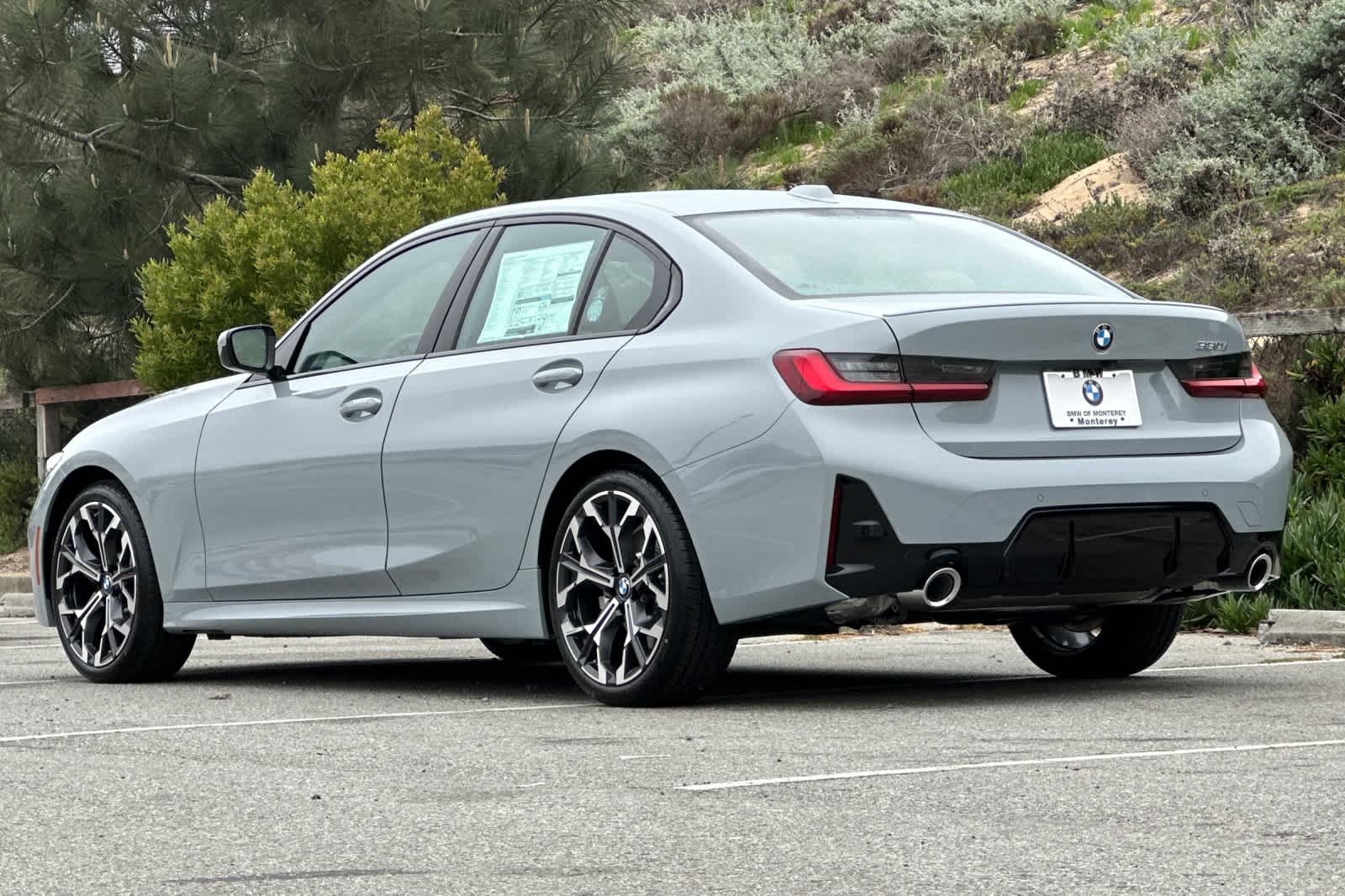 Thumbnail: 2026 BMW 3 Series - 6