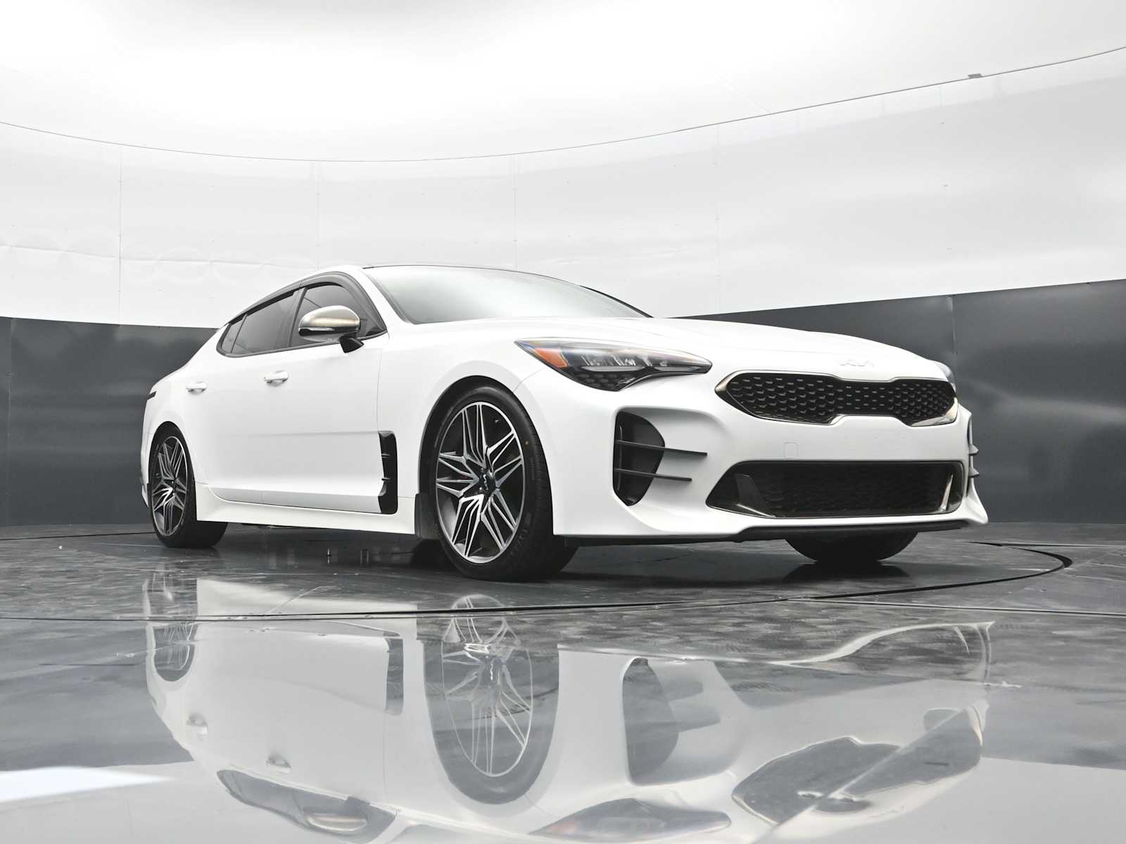 2022 Kia Stinger GT1 - Photo 44