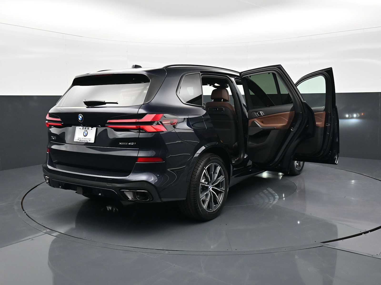 Thumbnail: 2026 BMW X5 - 33