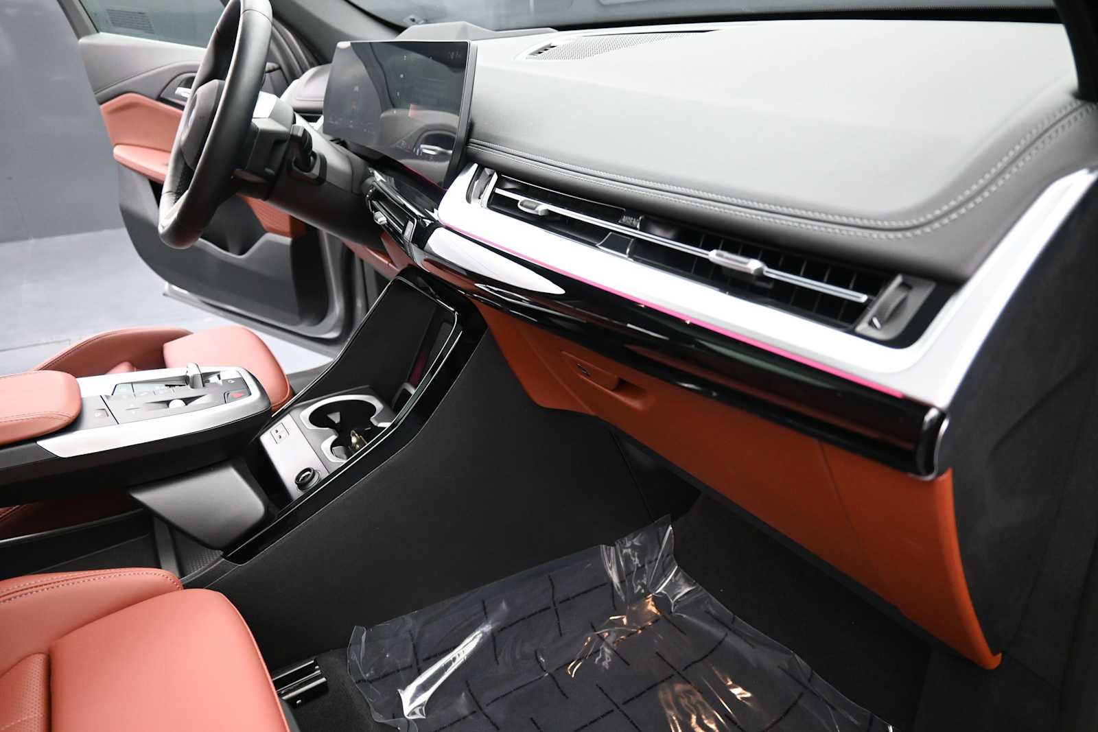 2026 BMW X1 28i - Photo 15