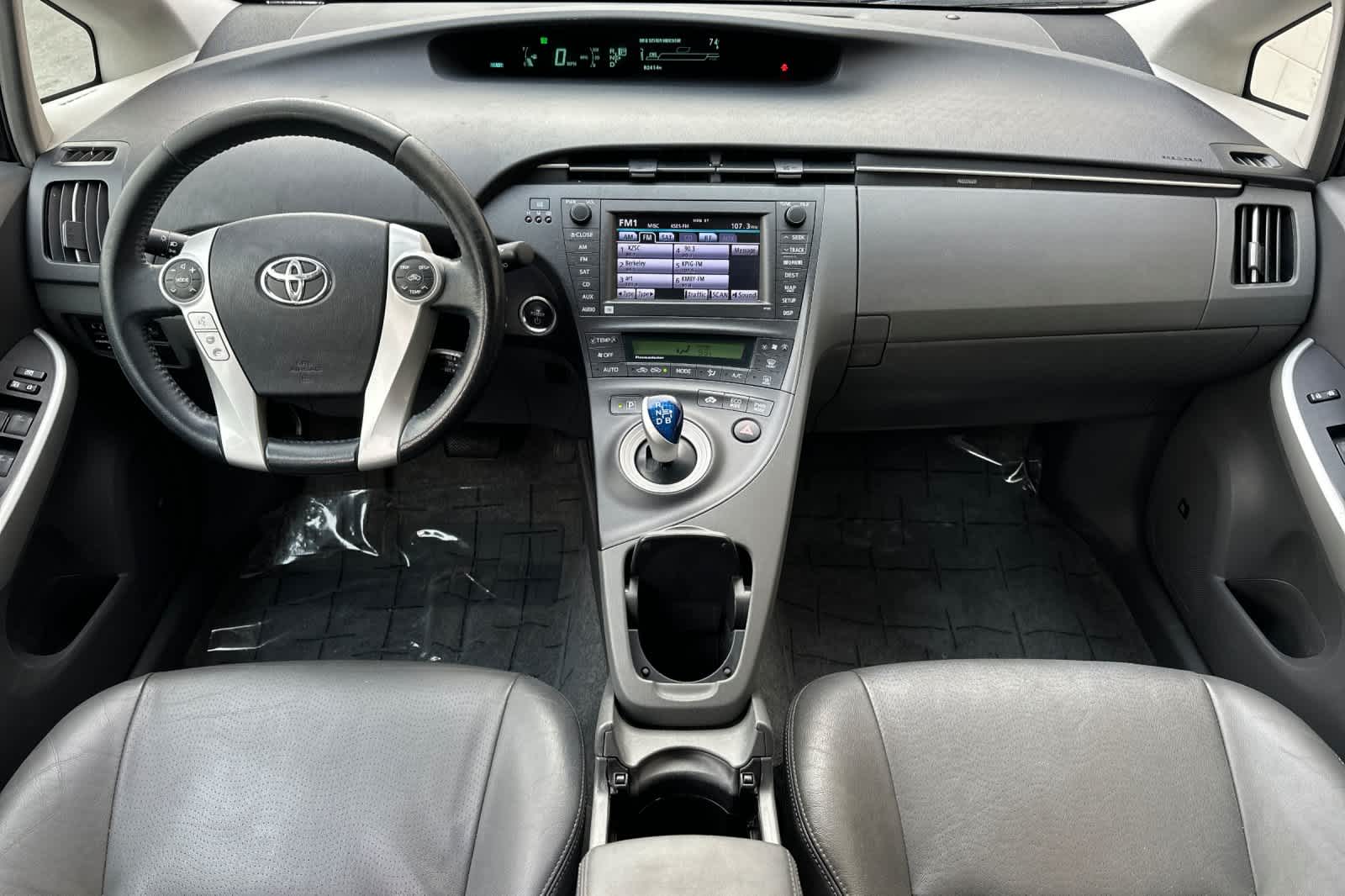 Thumbnail: 2010 Toyota Prius - 3