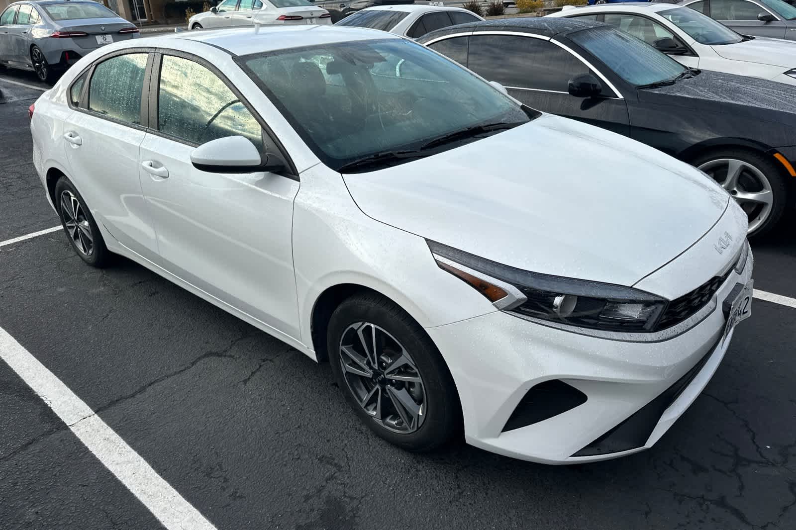 Thumbnail: 2023 Kia Forte - 3