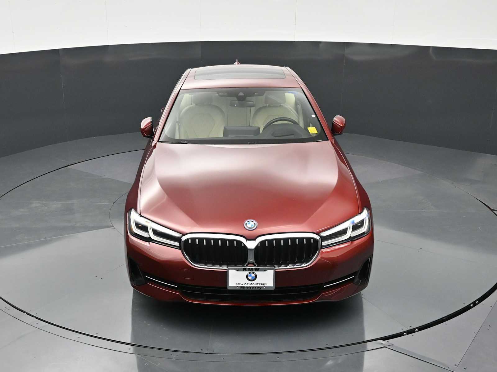 Thumbnail: 2023 BMW 5 Series - 16