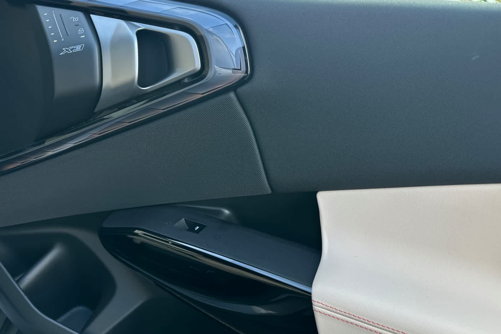 Thumbnail: 2026 BMW X3 - 19