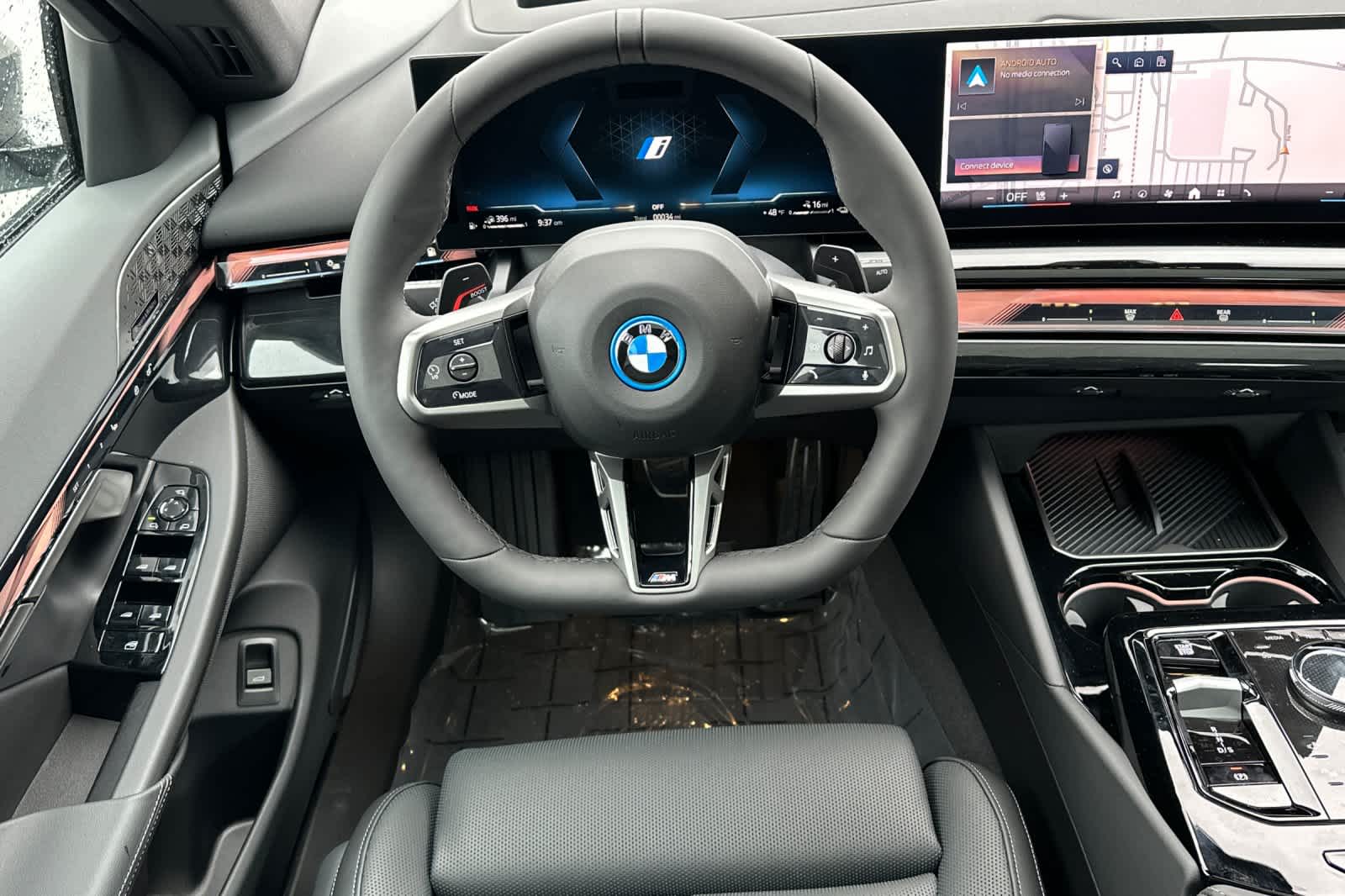 Thumbnail: 2026 BMW 5 Series - 15