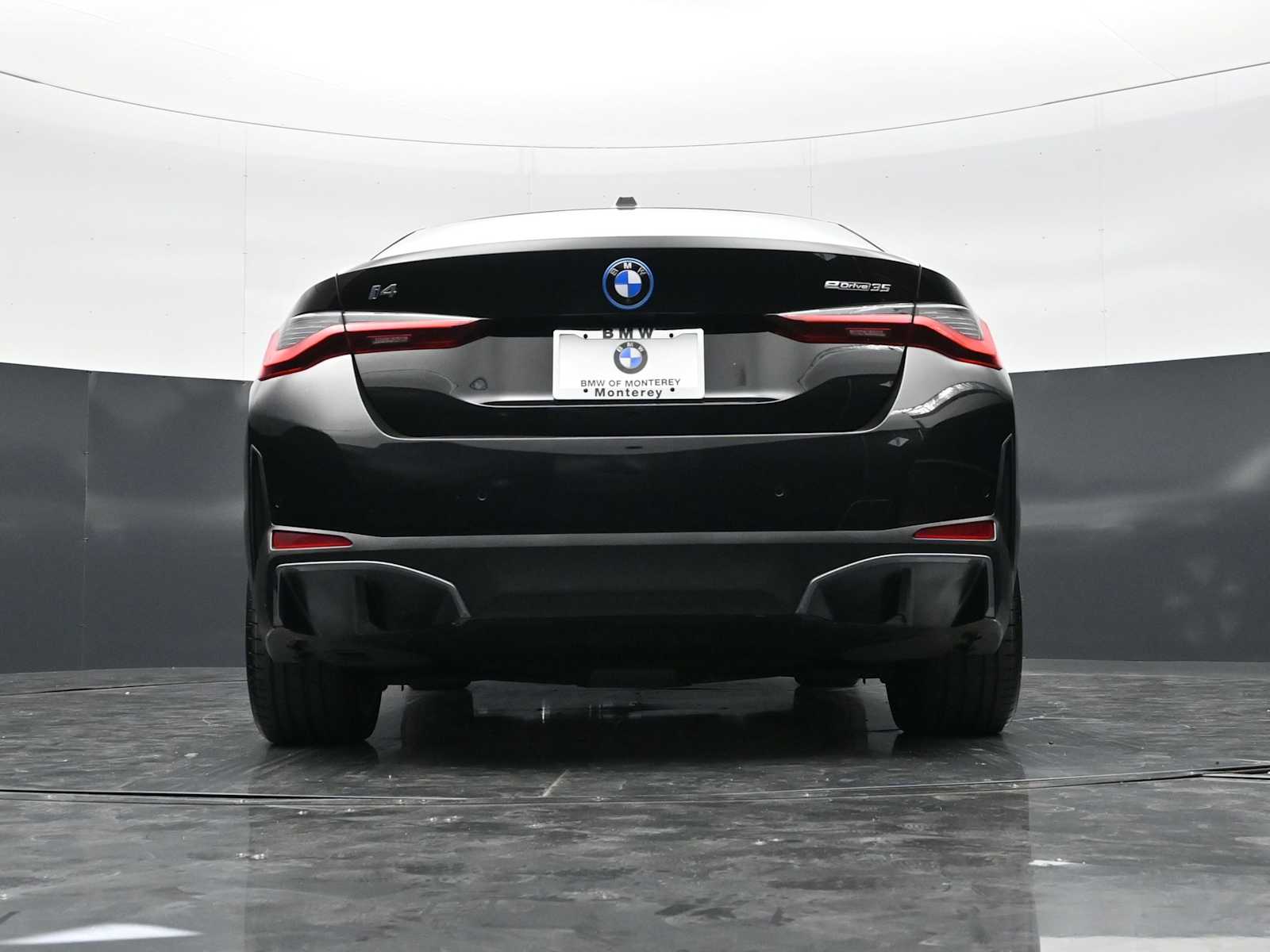 Thumbnail: 2023 BMW i4 - 29