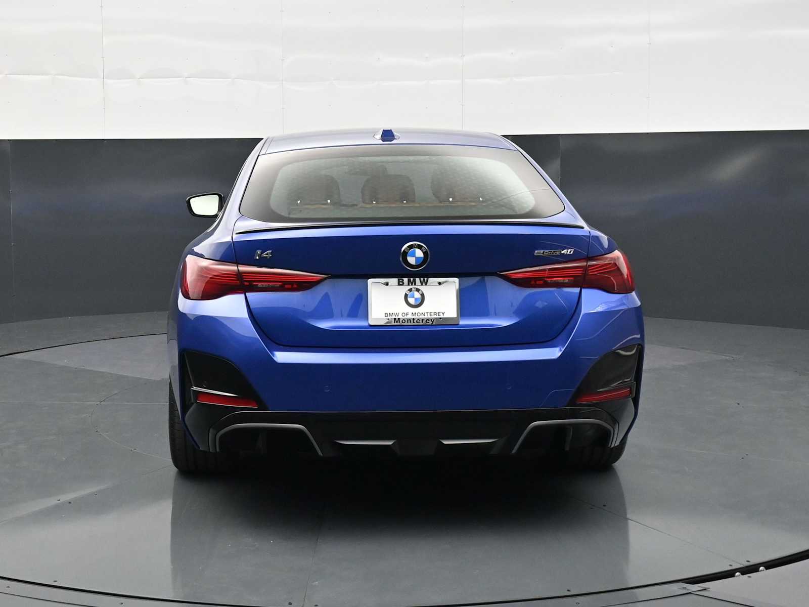 Thumbnail: 2026 BMW i4 - 6