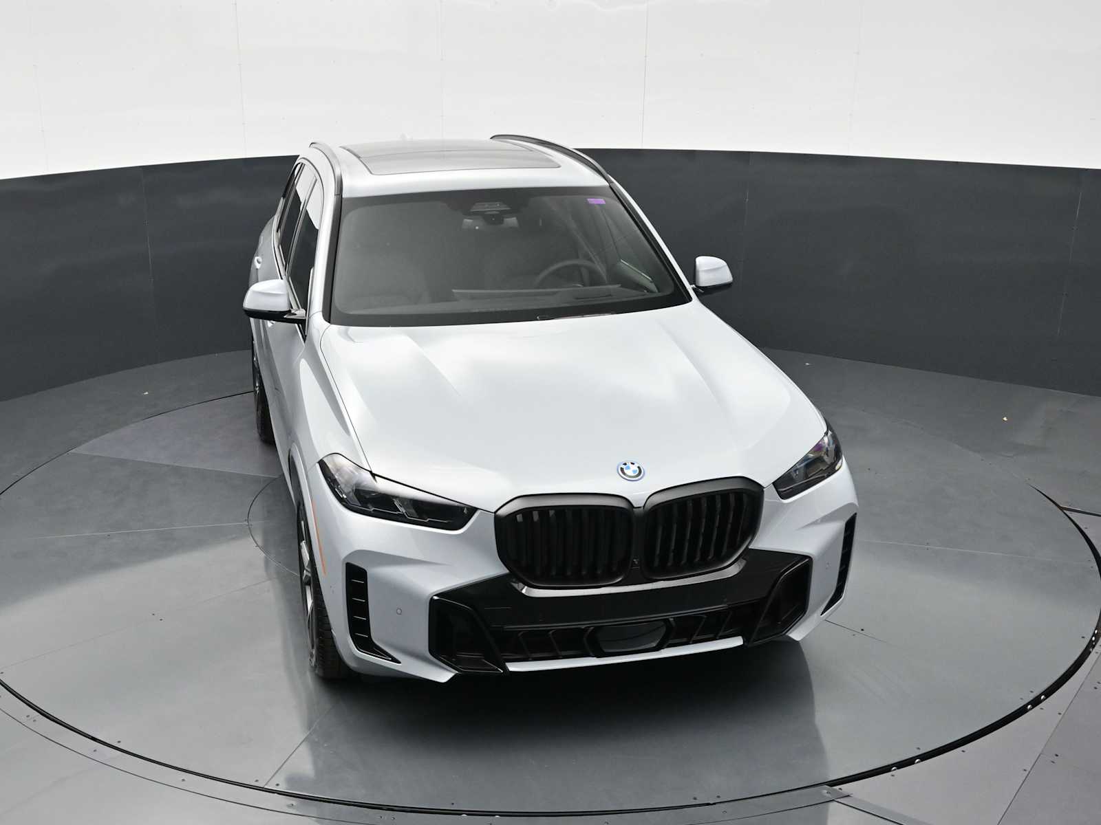 Thumbnail: 2026 BMW X5 - 19