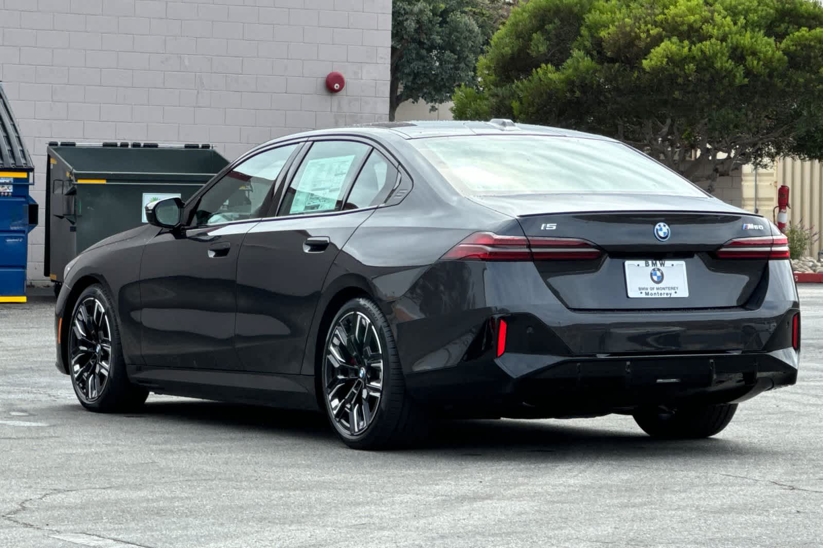 Thumbnail: 2025 BMW i5 - 6