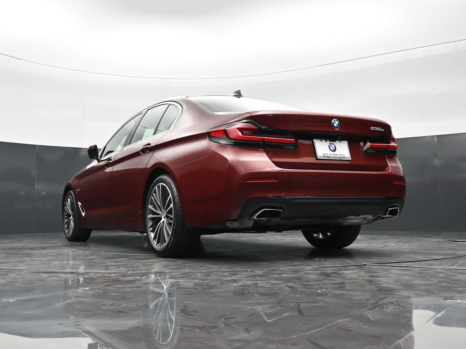 Thumbnail: 2023 BMW 5 Series - 29