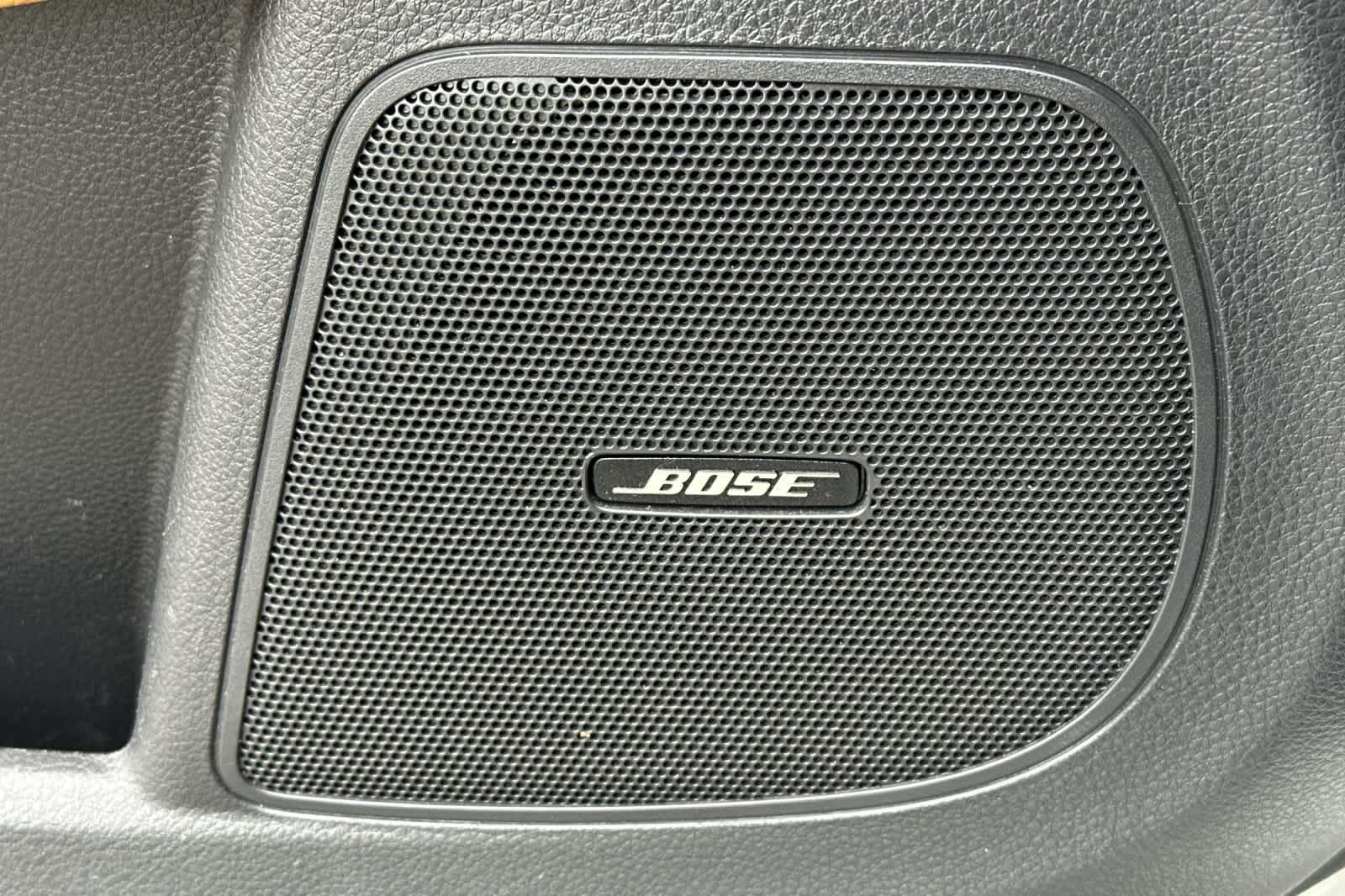 Thumbnail: 2011 Nissan Murano - 20