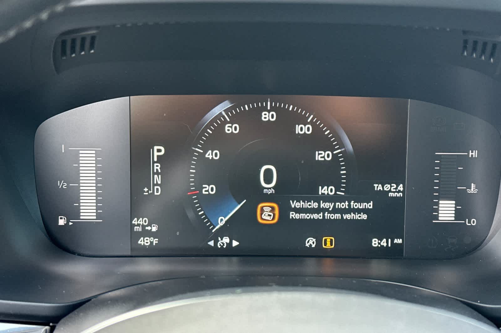 Thumbnail: 2018 Volvo XC60 - 27