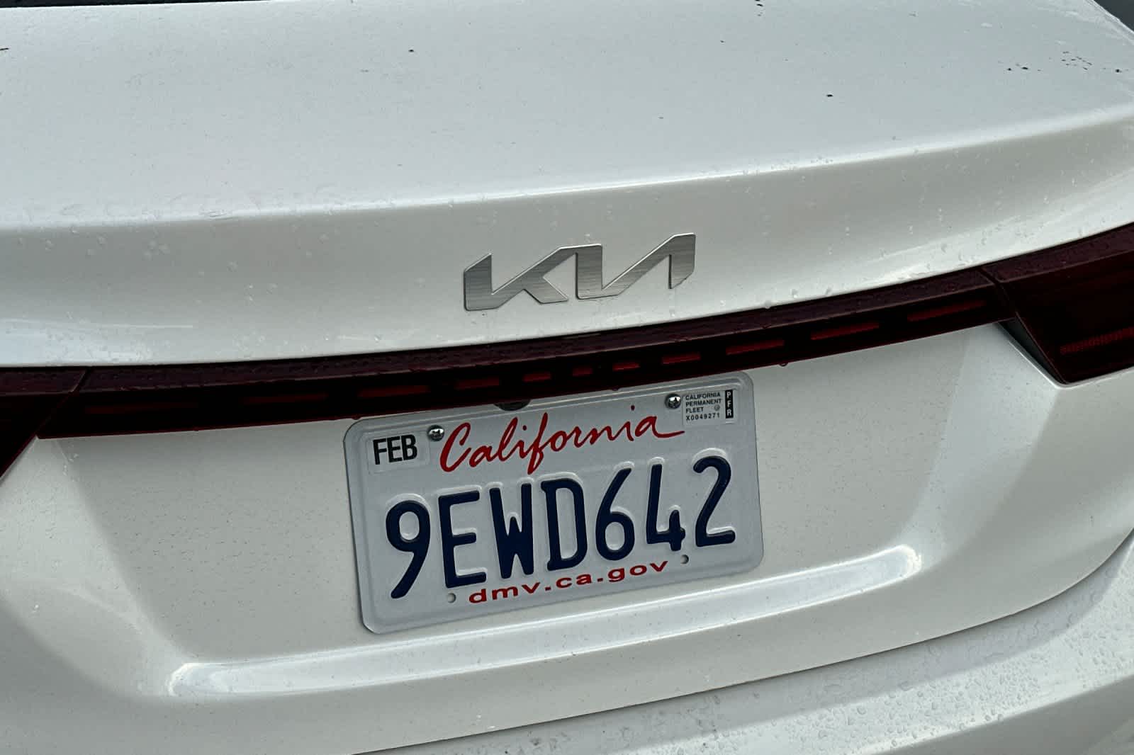 Thumbnail: 2023 Kia Forte - 15