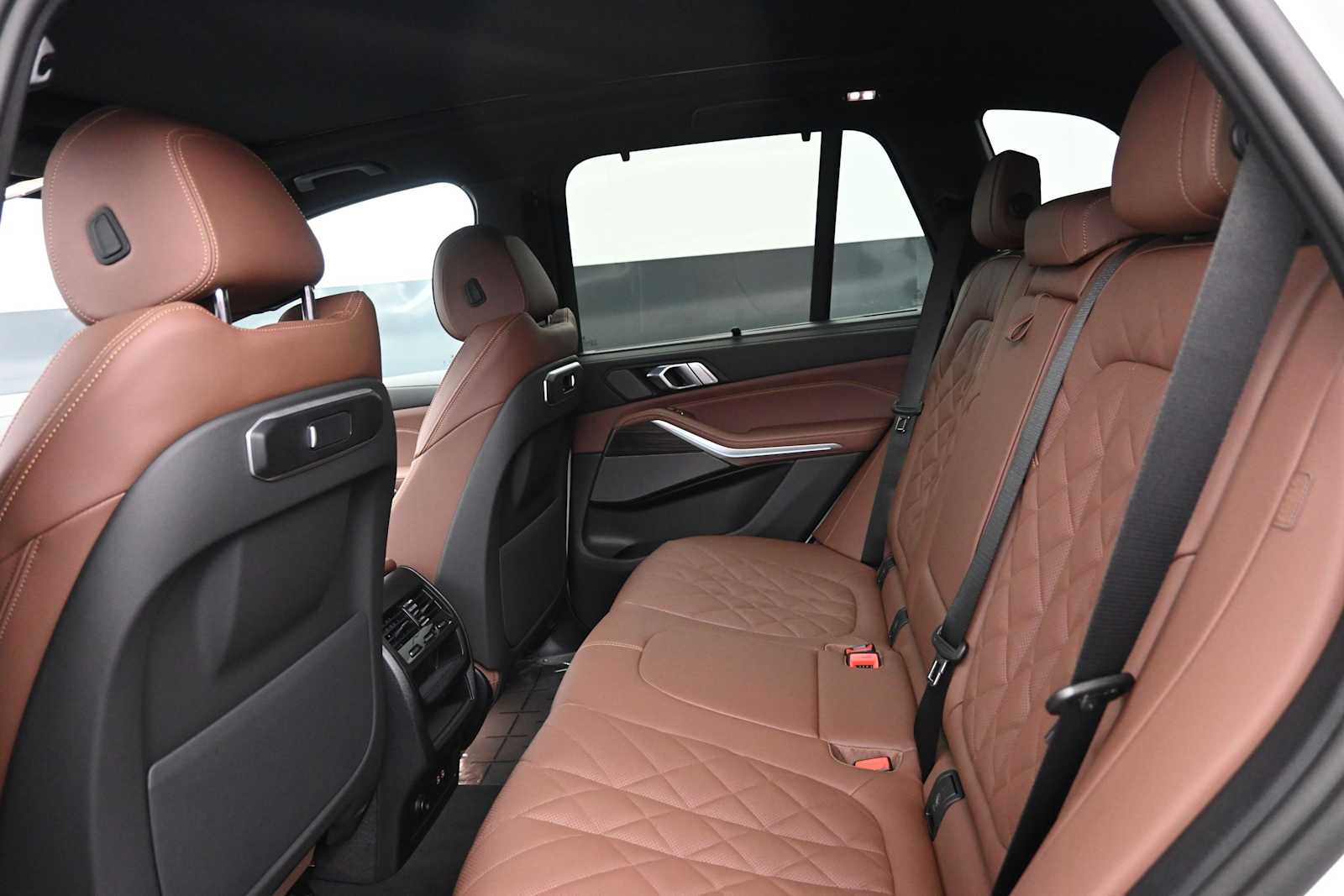 Thumbnail: 2026 BMW X5 - 14