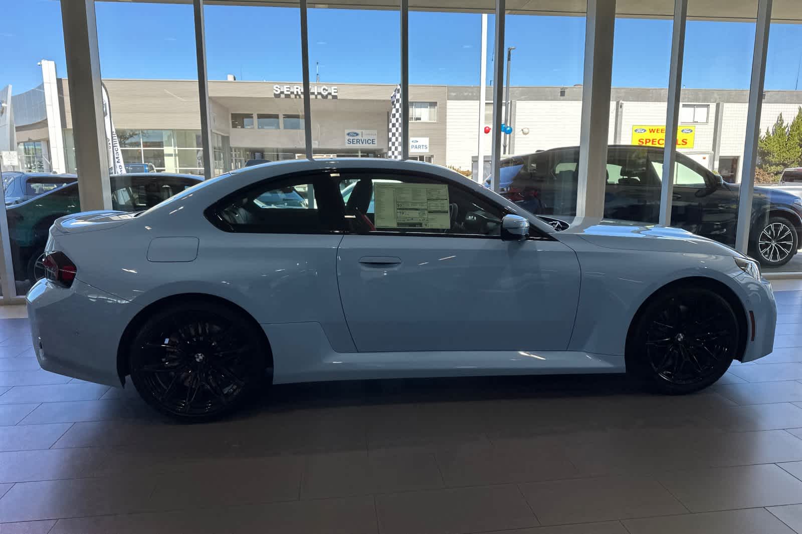 Thumbnail: 2025 BMW M2 - 8