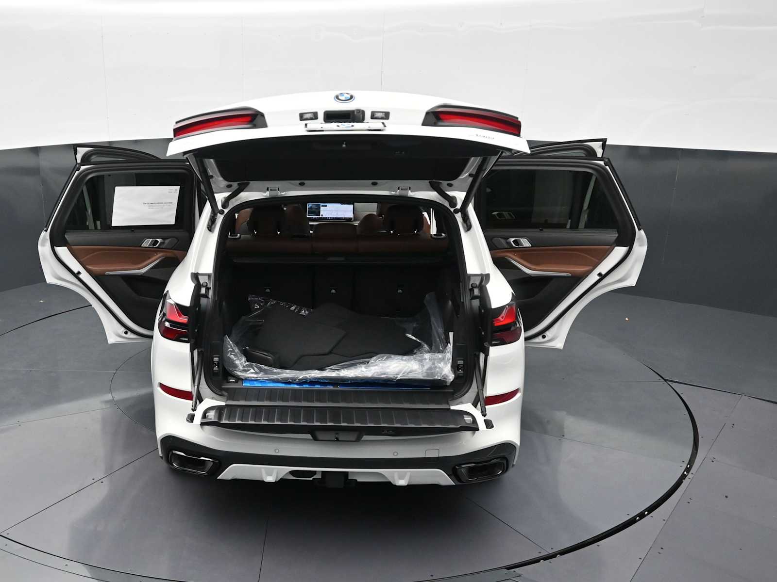 Thumbnail: 2026 BMW X5 - 34