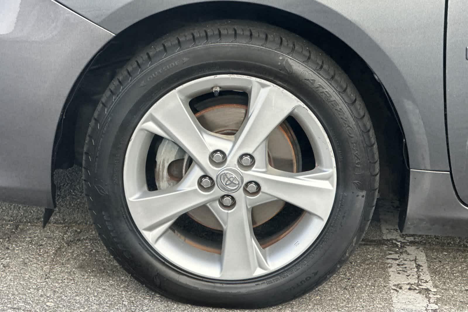 Thumbnail: 2011 Toyota Corolla - 27