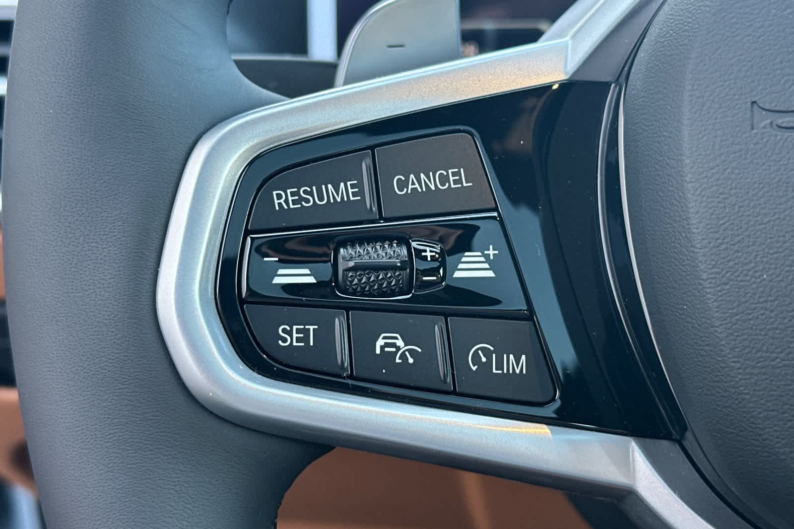 Thumbnail: 2026 BMW 3 Series - 28