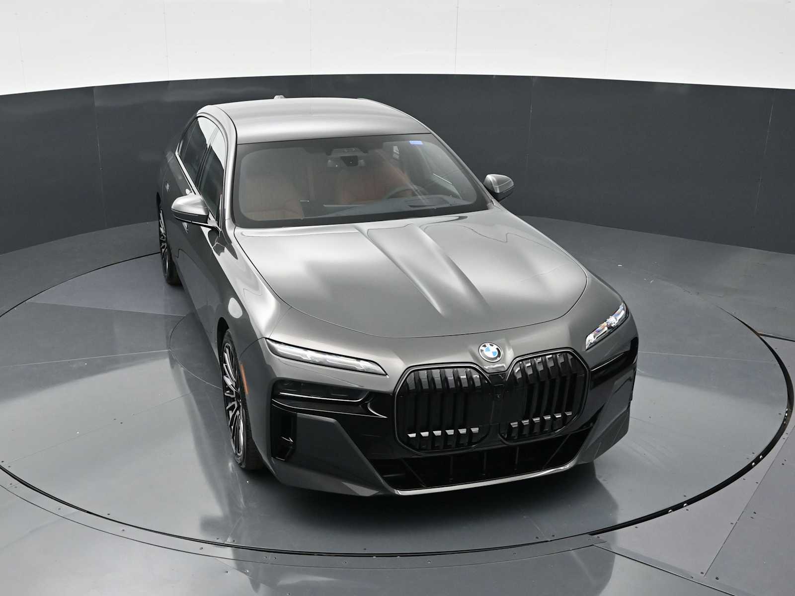 Thumbnail: 2026 BMW 7 Series - 19