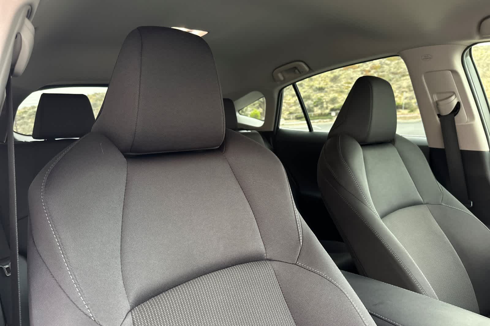 Thumbnail: 2021 Toyota Venza - 18