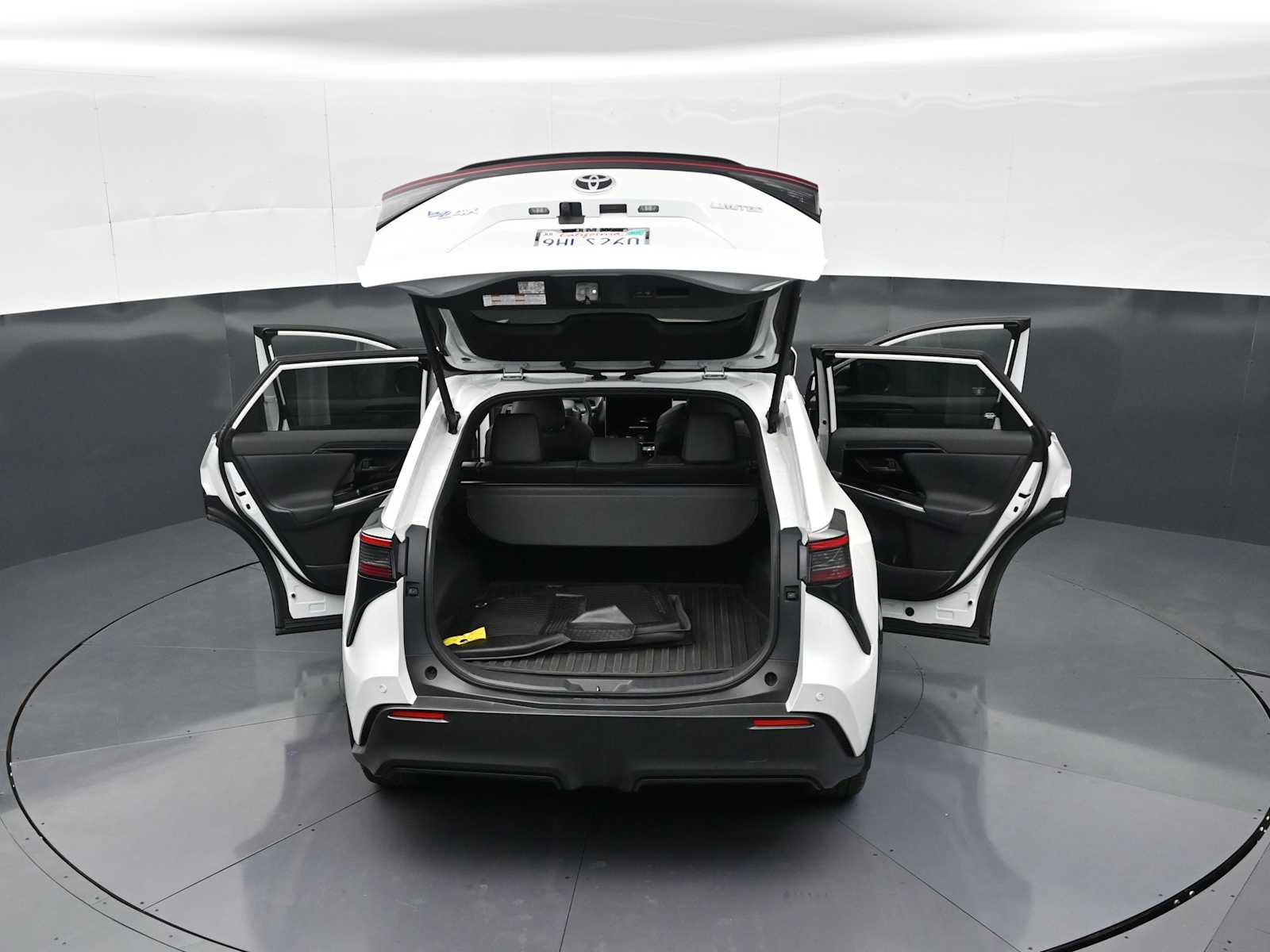 2023 Toyota bZ4X Limited - Photo 37