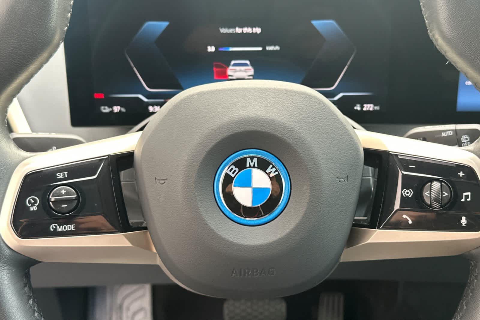 Thumbnail: 2025 BMW iX - 27