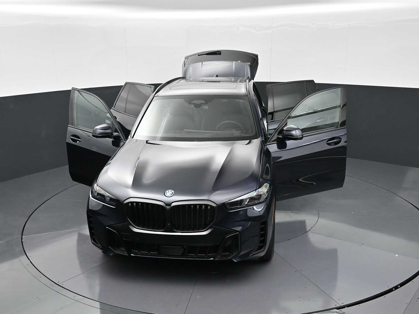 Thumbnail: 2026 BMW X5 - 33