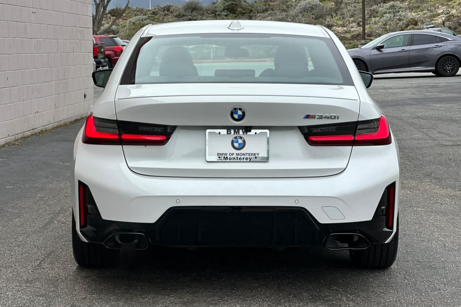 Thumbnail: 2024 BMW 3 Series - 8