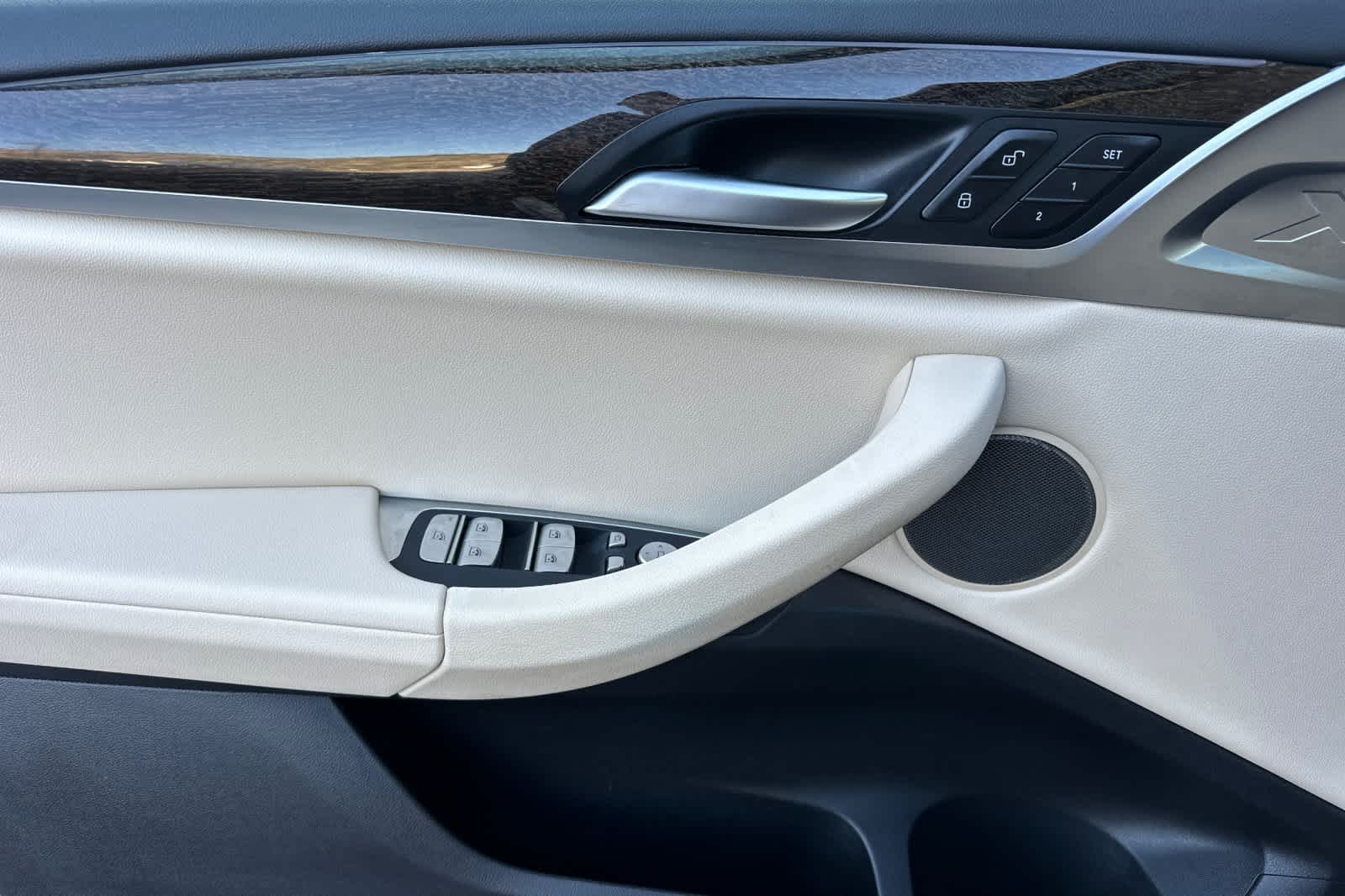 Thumbnail: 2023 BMW X3 - 14