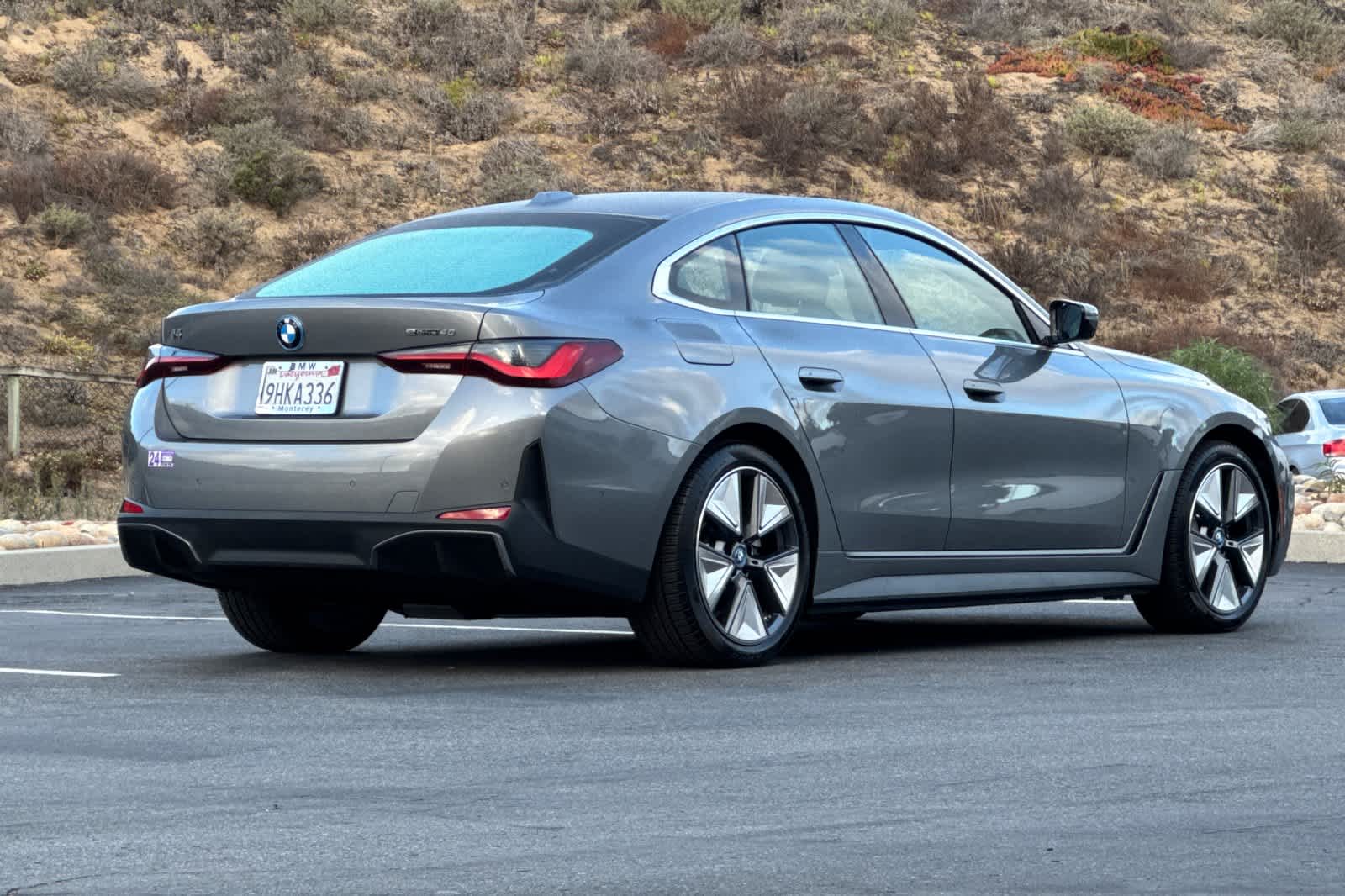 Thumbnail: 2023 BMW i4 - 2