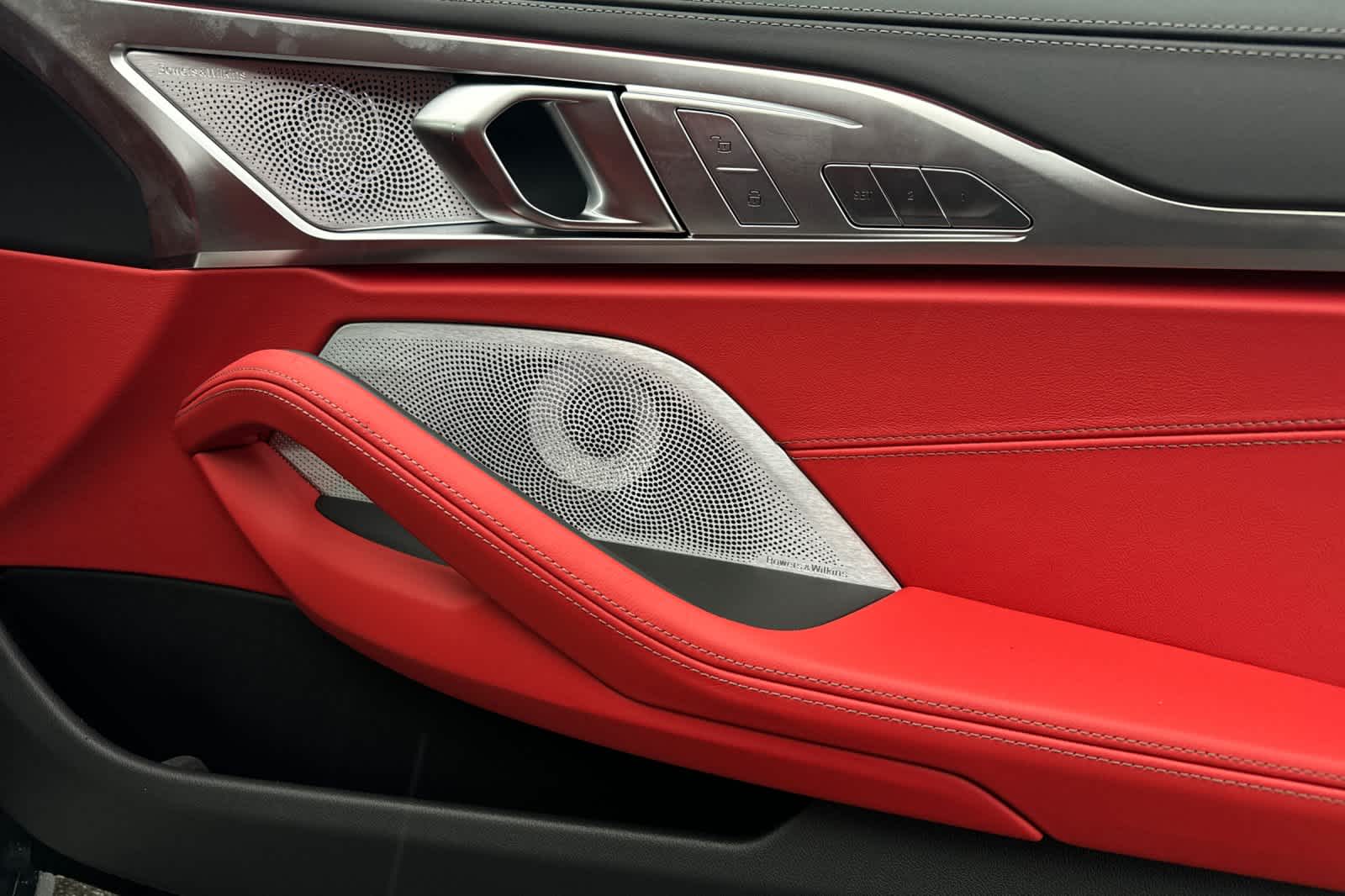 Thumbnail: 2026 BMW 8 Series - 18