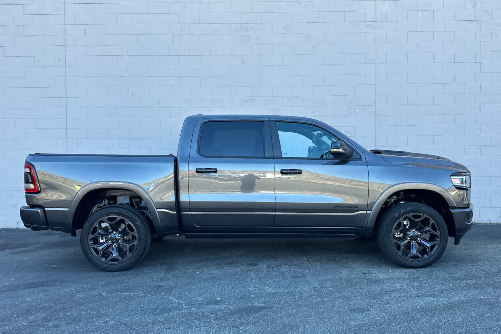 Thumbnail: 2024 RAM 1500 - 6